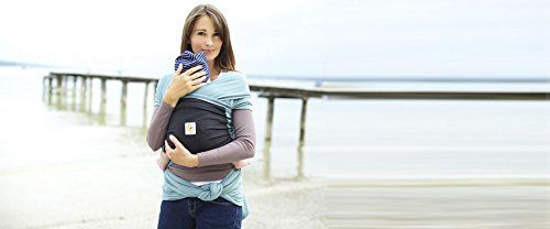 Frau_mit_Baby_im_Tragetuch